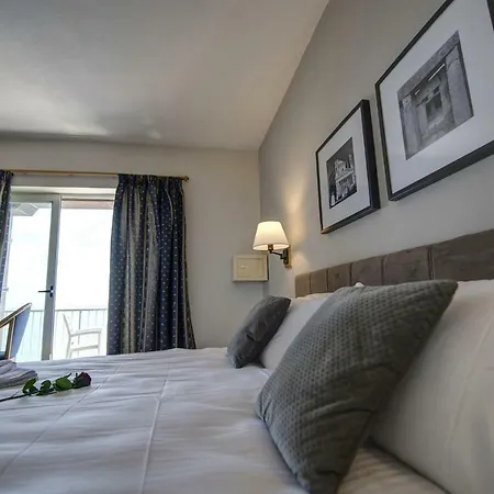 Szálloda Sliema Chalet Hotel Sliema