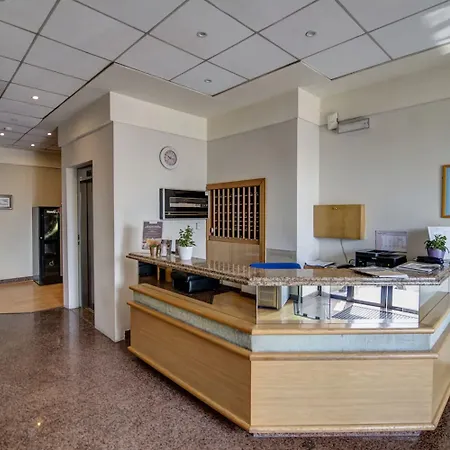 Sliema Chalet Hotel 3* Sliema