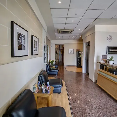 Sliema Chalet Hotel 3* Sliema