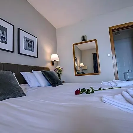 Sliema Chalet Hotel 3* Sliema