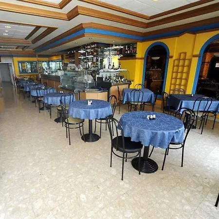 斯丽马小木屋酒店 斯利马