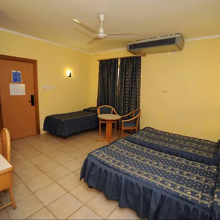 Sliema Chalet Hotel 3*