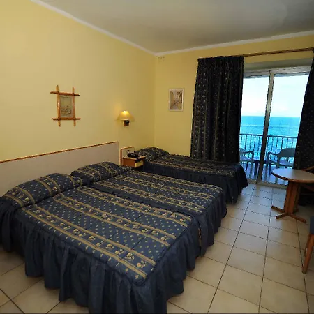 斯丽马小木屋酒店 酒店