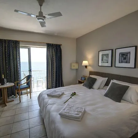 Sliema Chalet Hotel 3*