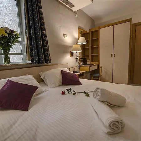 Sliema Chalet Hotel 3* Sliema