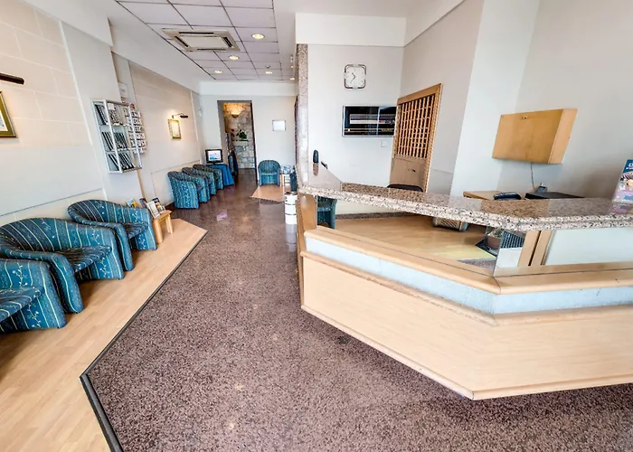 Sliema Chalet Hotel Szálloda 3*