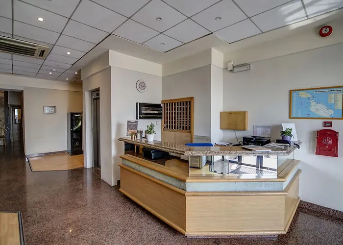 Sliema Chalet Hotel 3* Sliema