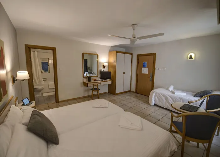 Szálloda Sliema Chalet Hotel Sliema