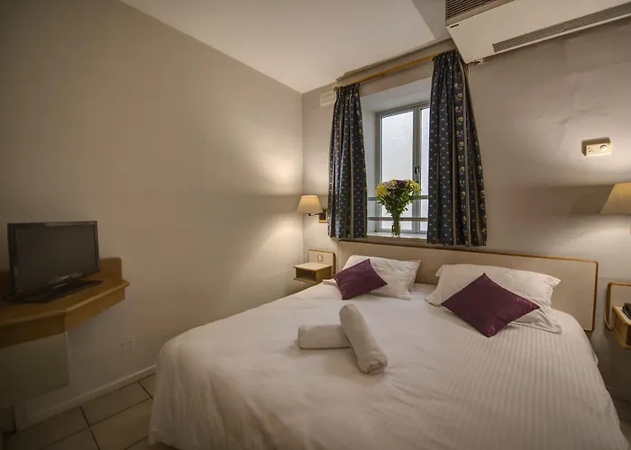 Sliema Chalet Hotel Hotel 3*