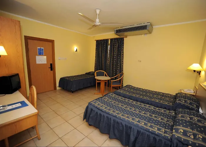 Sliema Chalet Hotel 3*