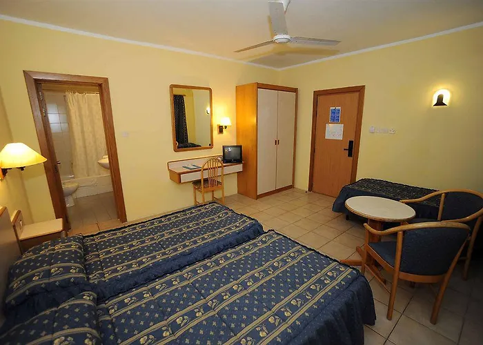 Sliema Chalet Hotel Szálloda