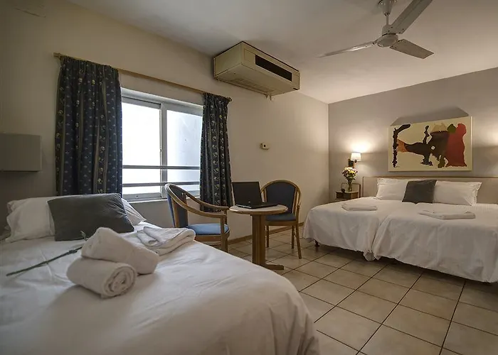 Sliema Chalet Hotel 3* Sliema