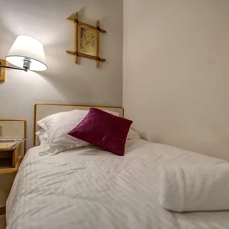 Sliema Chalet Hotel 3*