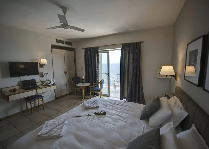 Sliema Chalet Hotel