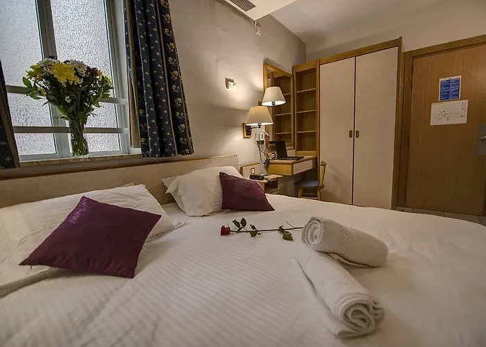 Sliema Chalet Hotel 3* Sliema